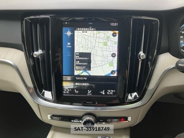 Volvo CROSS COUNTRY 2019-09 8797865-27