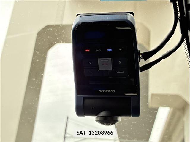 Volvo CROSS COUNTRY 2023-09 8832366-6