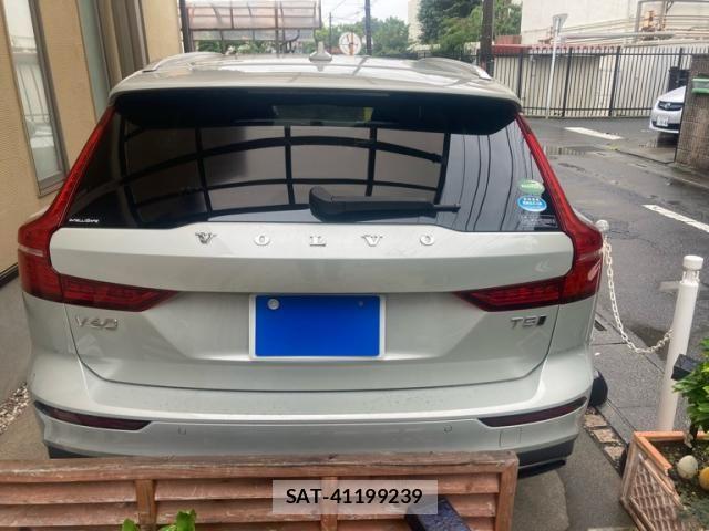 Volvo CROSS COUNTRY 2021-02 8832367-6
