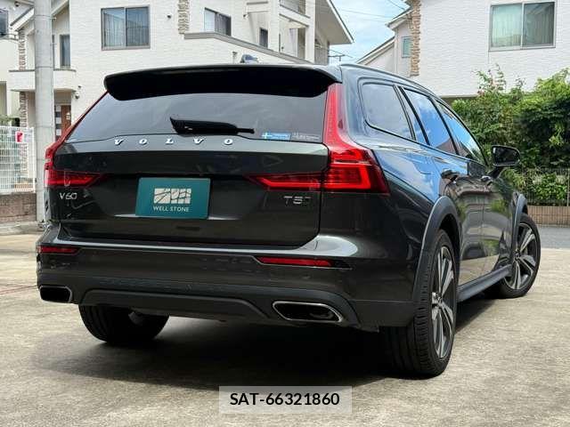 Volvo CROSS COUNTRY 2019-05 8832368-1