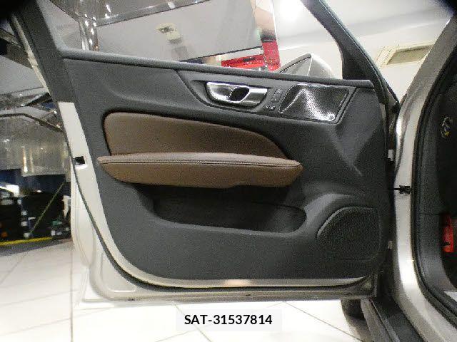 Volvo CROSS COUNTRY 2023-03 8872365-20
