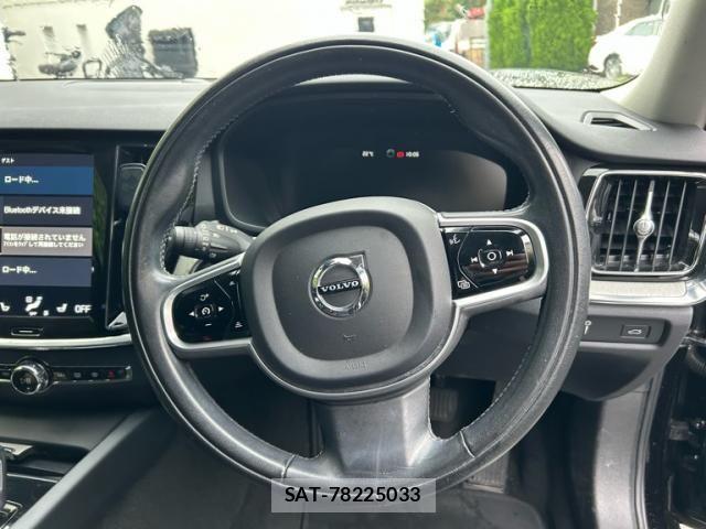 Volvo CROSS COUNTRY 2021-03 8882845-18