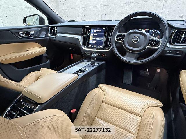 Volvo CROSS COUNTRY 2020-01 8882844-16