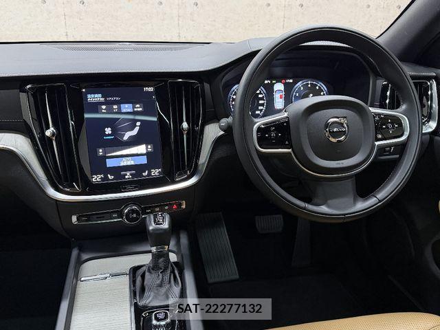 Volvo CROSS COUNTRY 2020-01 8882844-17