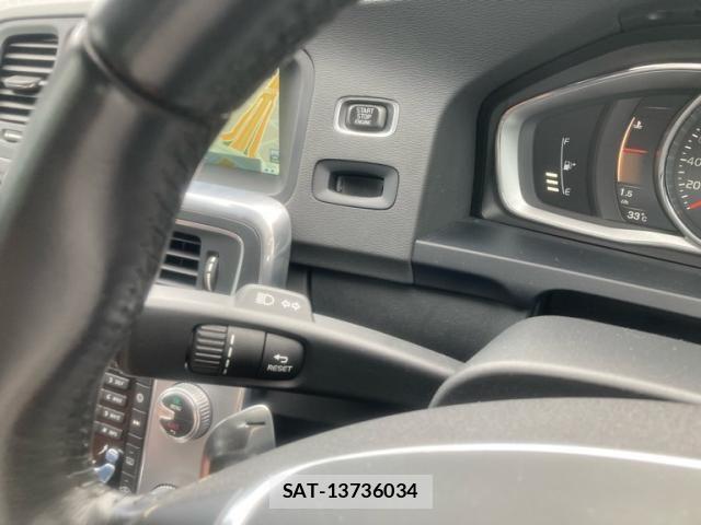 Volvo CROSS COUNTRY 2016-08 8884566-16