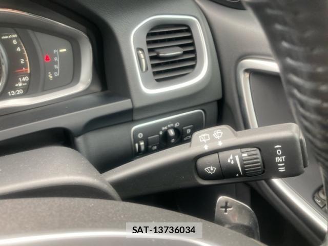 Volvo CROSS COUNTRY 2016-08 8884566-17