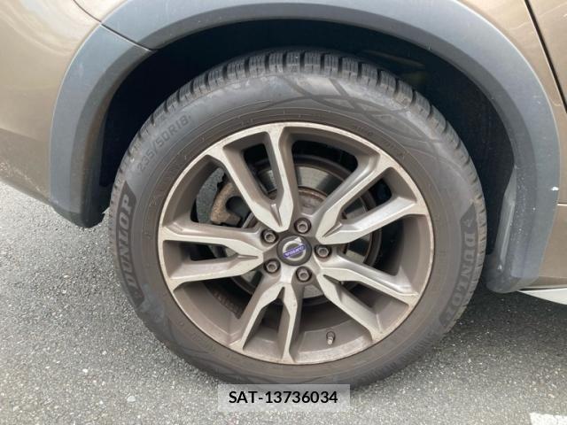 Volvo CROSS COUNTRY 2016-08 8884566-6