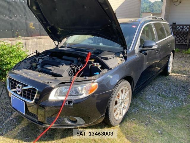 Volvo V70 2010-06 6915051-1