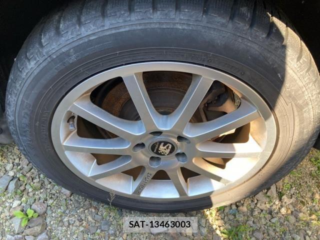 Volvo V70 2010-06 6915051-6