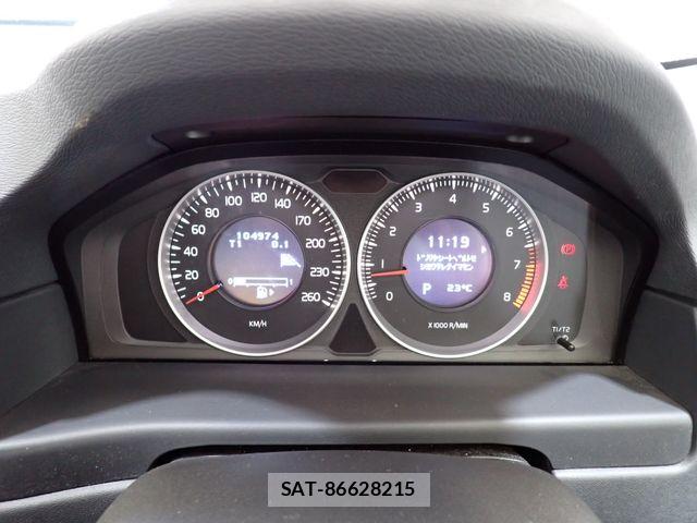 Volvo V70 2013-05 7226775-12