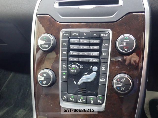 Volvo V70 2013-05 7226775-17