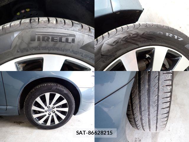 Volvo V70 2013-05 7226775-28