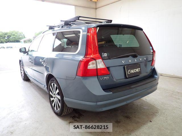 Volvo V70 2013-05 7226775-2