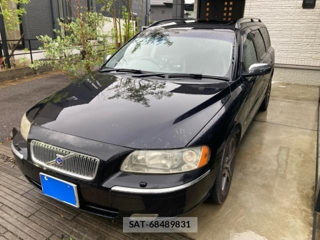 Volvo V70 2005-05 7330989-2