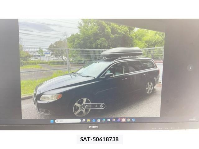 Volvo V70 2009-06 7394716-1