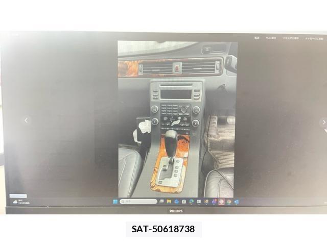 Volvo V70 2009-06 7394716-4