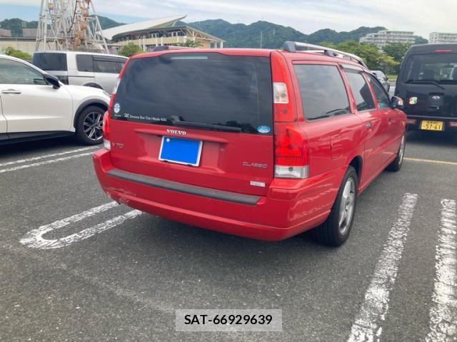 Volvo V70 2007-05 7458684-8