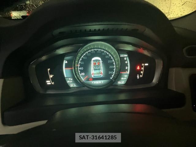 Volvo V70 2014-12 7621152-16
