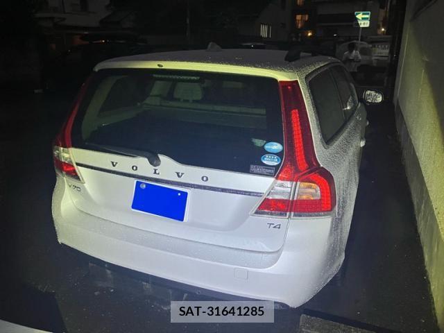 Volvo V70 2014-12 7621152-2