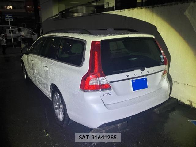 Volvo V70 2014-12 7621152-3