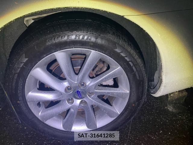 Volvo V70 2014-12 7621152-8
