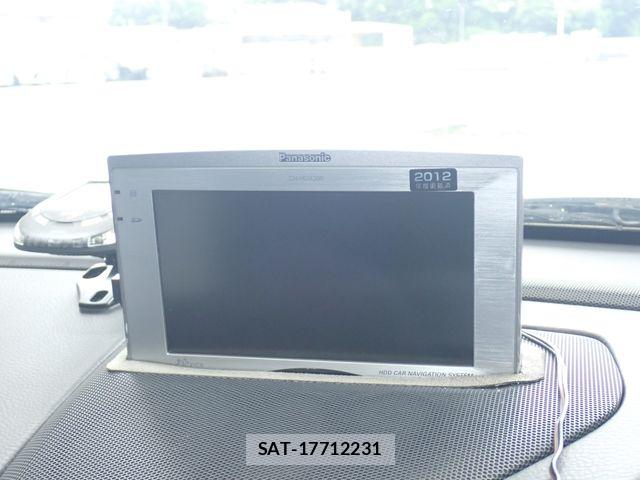 Volvo V70 2003-08 7730448-15