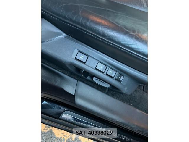 Volvo V70 2009-06 7880339-9