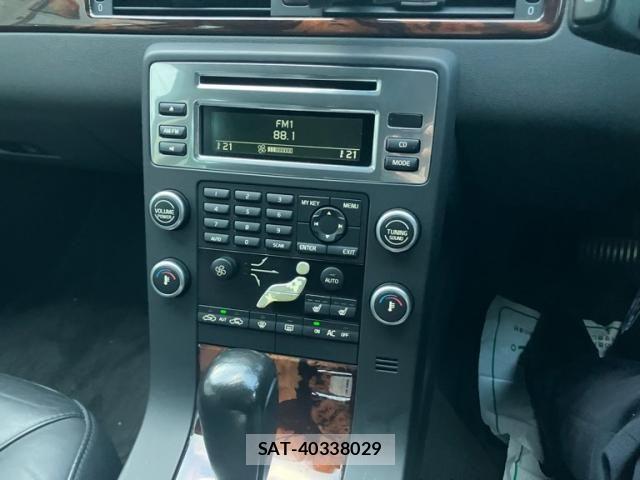 Volvo V70 2009-06 7880339-14