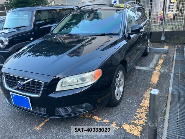 Volvo V70 2009-06 7880339-1