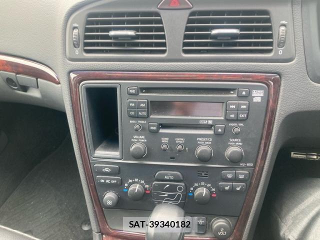 Volvo V70 2007-12 7903595-14