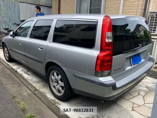 Volvo V70 2001-12 8039044-2