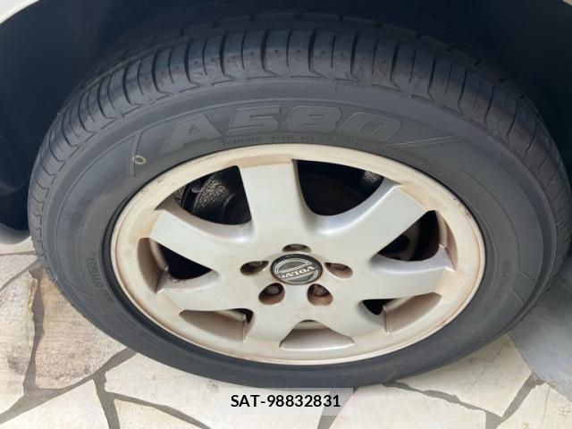 Volvo V70 2001-12 8039044-5