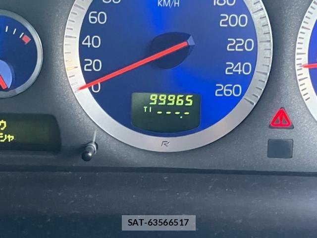 Volvo V70 2006-09 8076067-17