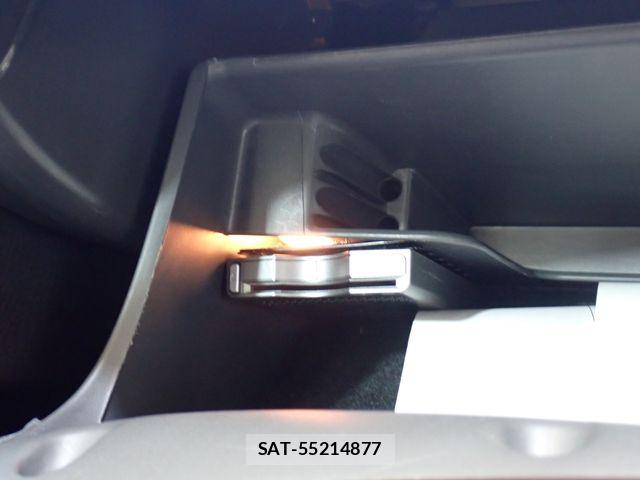 Volvo V70 2008-03 8076066-18