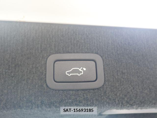 Volvo V70 2013-03 8076068-23