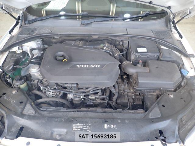 Volvo V70 2013-03 8076068-25