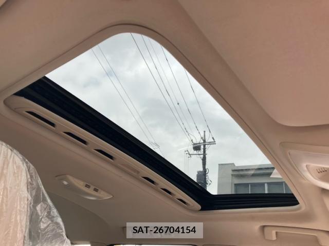 Volvo V70 2015-09 8102547-24
