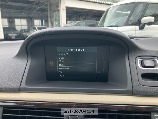 Volvo V70 2015-09 8102547-26