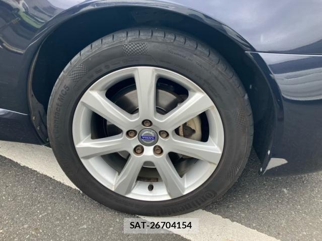 Volvo V70 2015-09 8102547-5