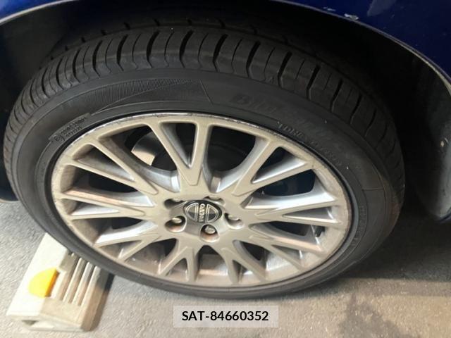 Volvo V70 2006-02 8159481-9