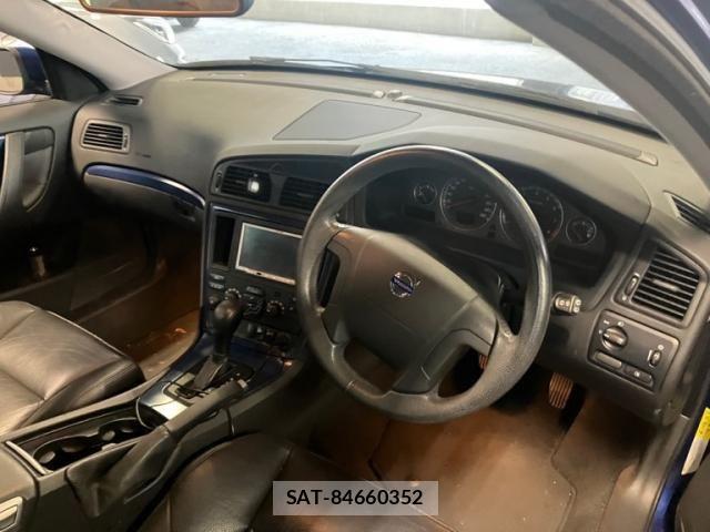 Volvo V70 2006-02 8159481-11
