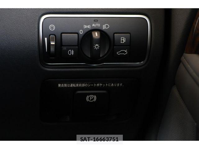 Volvo V70 2015-08 8210889-16