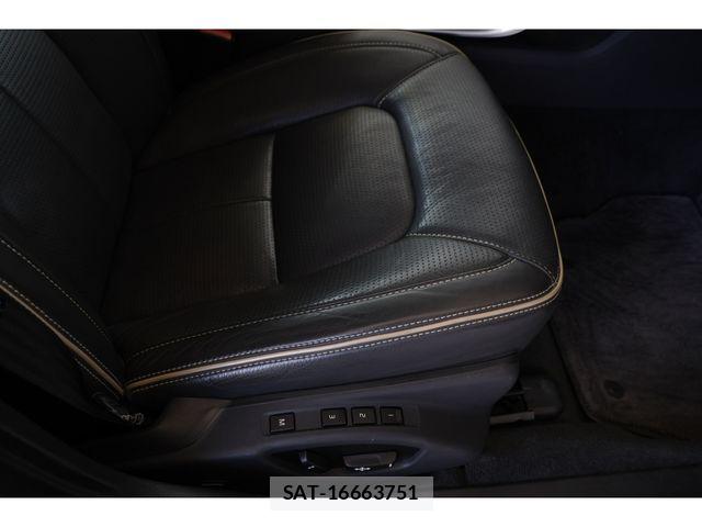 Volvo V70 2015-08 8210889-22