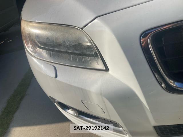 Volvo V70 2013-05 8232309-2
