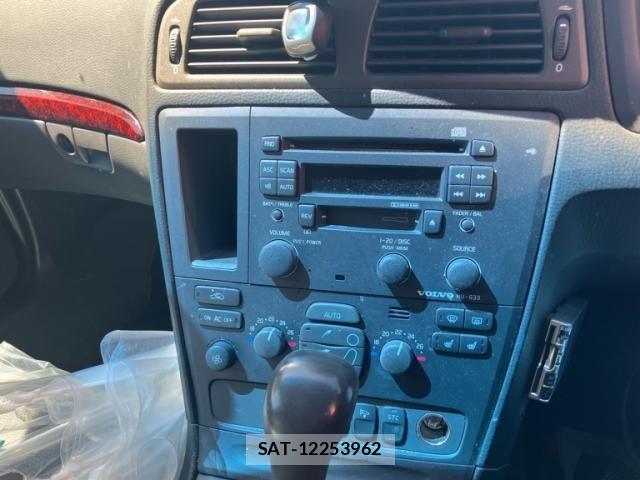 Volvo V70 2003-02 8353778-19