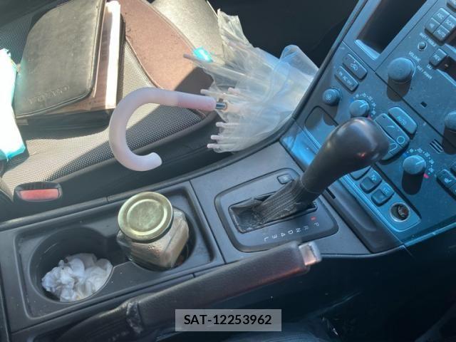 Volvo V70 2003-02 8353778-20