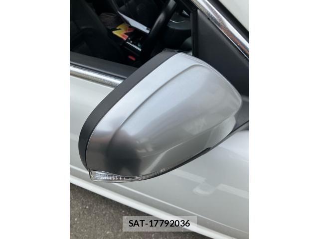 Volvo V70 2012-08 8369632-23
