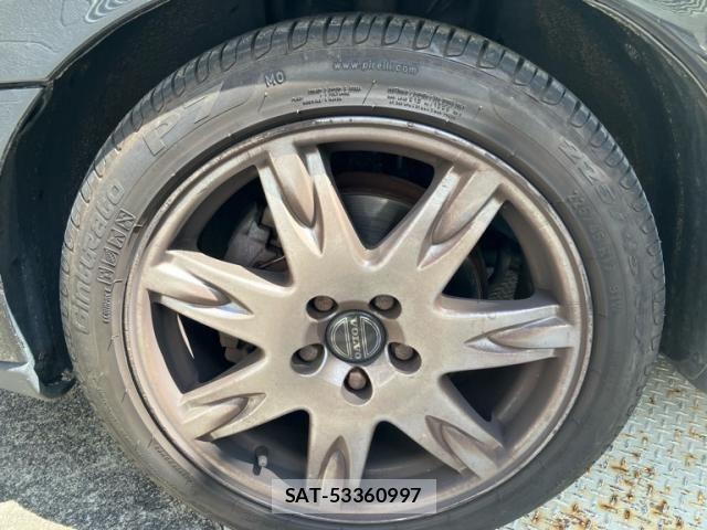 Volvo V70 2004-03 8458727-10