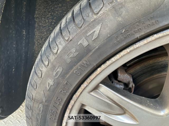Volvo V70 2004-03 8458727-11