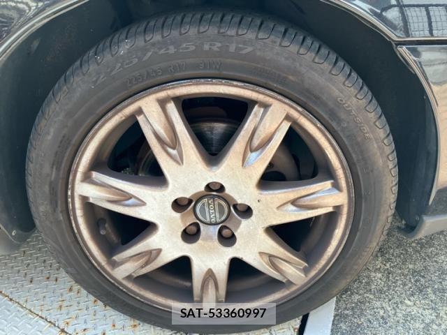 Volvo V70 2004-03 8458727-12